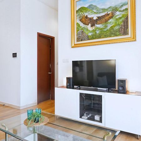 2Br Lucky Tower Residence Jakarta Old Town Top Floor Condo Luaran gambar
