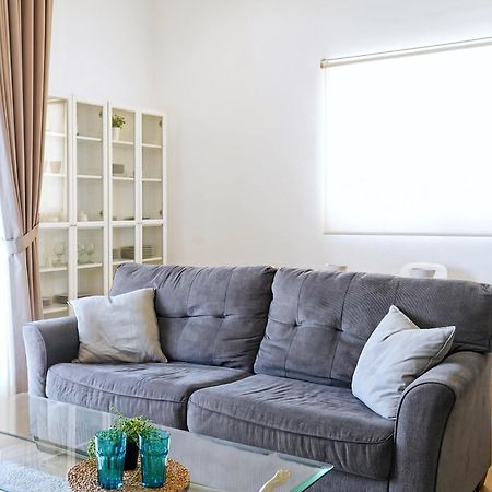 2Br Lucky Tower Residence Jakarta Old Town Top Floor Condo Luaran gambar